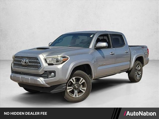 Used 2017 Toyota Tacoma TRD Sport w/ Tow Package RWD image 1