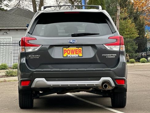 Used 2022 Subaru Forester Touring w/ Popular Package #2 image 5