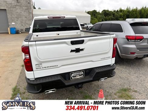 Used 2024 Chevrolet Silverado 1500 Custom Trail Boss AWD/4WD image 8