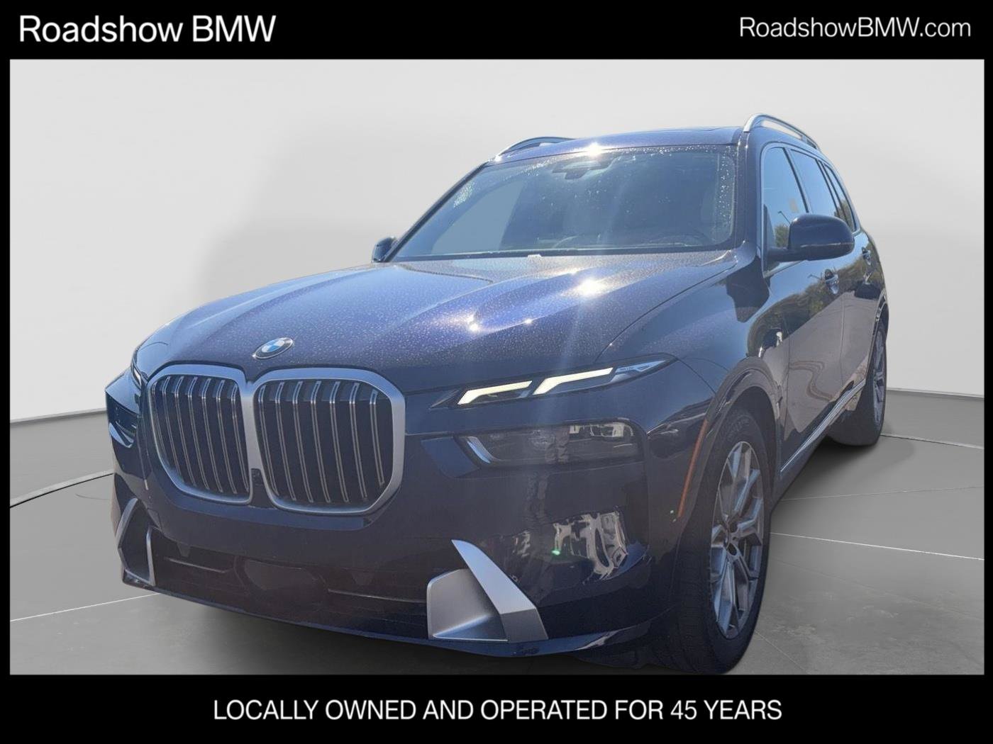 Used 2023 BMW X7 xDrive40i w/ Premium Package AWD/4WD image 1