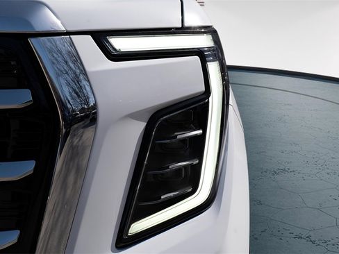 New 2026 GMC Yukon Elevation image 3