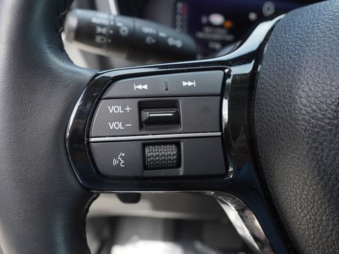 Used 2023 Honda Pilot Elite image 23