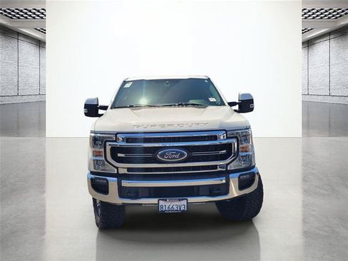 Certified 2021 Ford F250 Lariat w/ Lariat Value Package AWD/4WD image 4