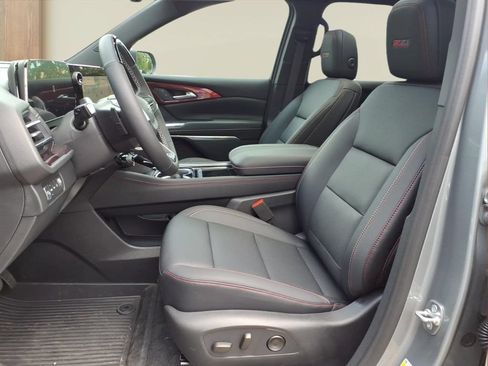 New 2026 Chevrolet Traverse Z71 w/ Enhanced Driving Package AWD/4WD image 15