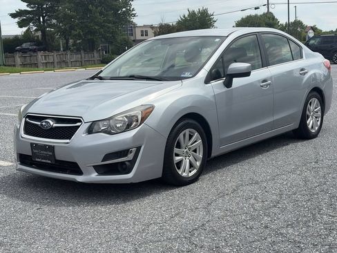 Used 2015 Subaru Impreza 2.0i Premium AWD/4WD image 3