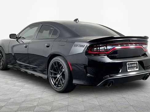 Used 2022 Dodge Charger Scat Pack w/ Daytona Edition Group RWD image 4
