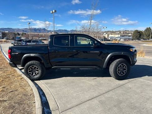 Used 2026 Chevrolet Colorado ZR2 w/ Technology Package image 10