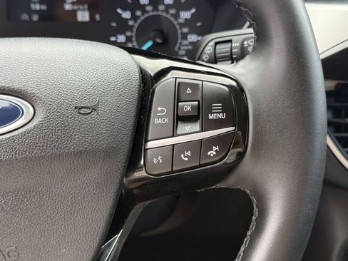 Used 2022 Ford Escape SEL FWD image 13