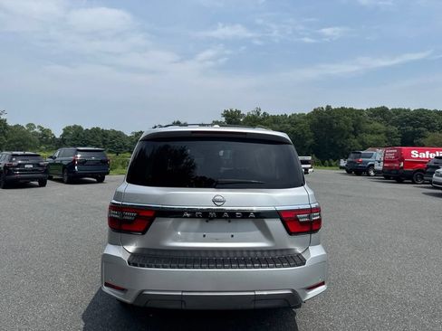 Used 2022 Nissan Armada SV AWD/4WD image 5