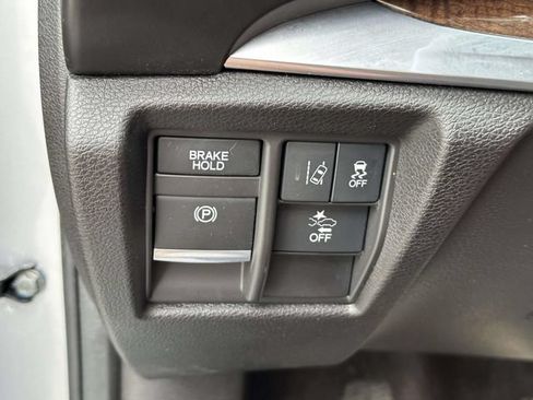 Used 2018 Acura MDX SH-AWD w/ Technology Package image 24