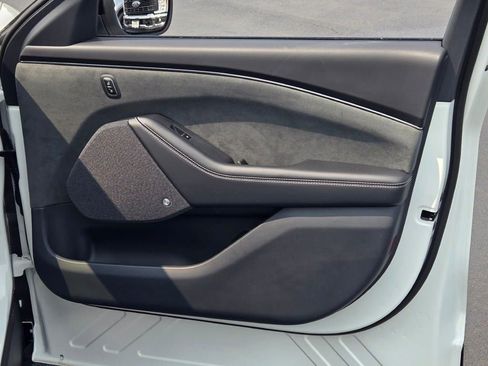 New 2025 Ford Mustang Mach-E GT image 5