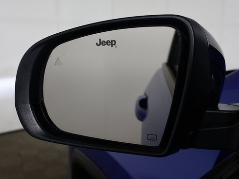 Used 2023 Jeep Compass Latitude w/ Sun and Sound Group image 32