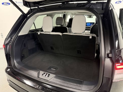 Used 2025 Lincoln Aviator Reserve w/ Equipment Group 201A image 26