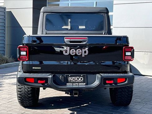 Used 2022 Jeep Gladiator Rubicon w/ LED Lighting Group AWD/4WD image 4
