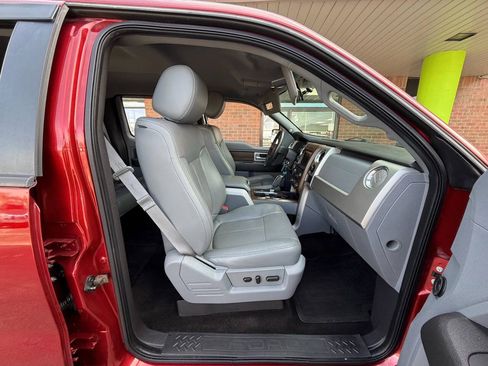 Used 2014 Ford F150 Lariat w/ Lariat Chrome Package AWD/4WD image 23