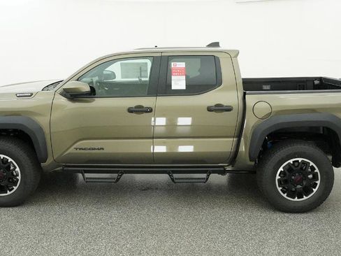 New 2026 Toyota Tacoma TRD Off-Road AWD/4WD image 6