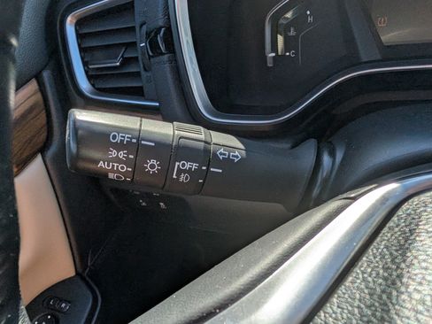 Used 2018 Honda CR-V Touring image 27