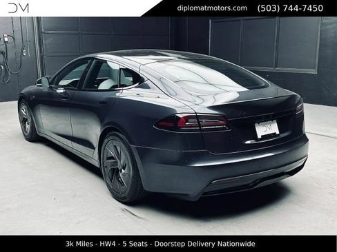 Used 2026 Tesla Model S AWD/4WD image 4