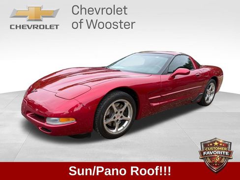 Used 2000 Chevrolet Corvette Coupe w/ Performance Handling Pkg RWD image 1