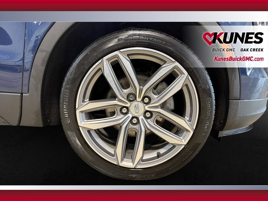 Used 2022 Cadillac XT4 Sport w/ Sun And Sound Package AWD/4WD image 13