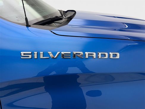 Used 2024 Chevrolet Silverado 1500 LT image 23