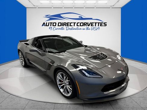 Used 2015 Chevrolet Corvette Z06 w/ 2LZ Preferred Equipment Group RWD image 4