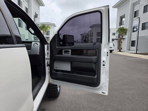 Used 2013 Ford F150 Platinum image 45