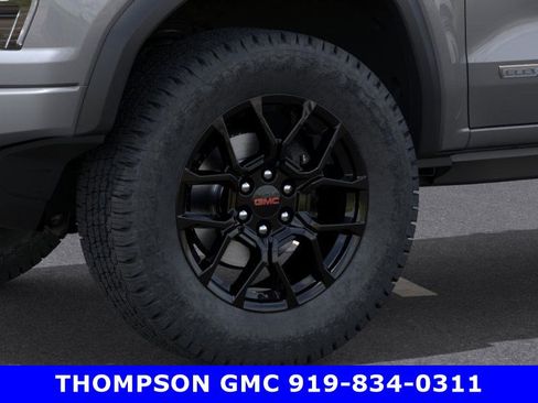 New 2025 GMC Canyon Elevation w/ Convenience Package image 9