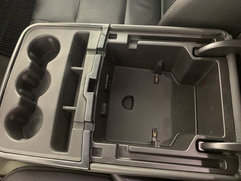 Used 2016 Chevrolet Silverado 1500 LT w/ All Star Edition image 28