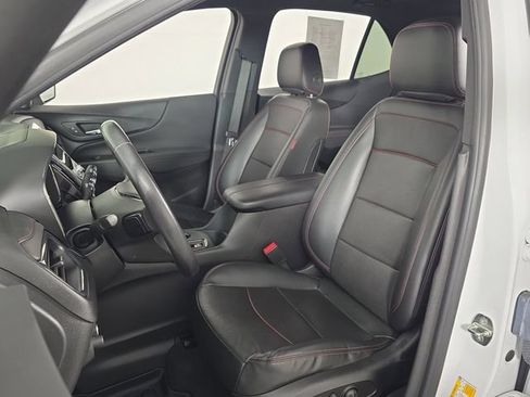 Used 2022 Chevrolet Equinox RS w/ RS Leather Package AWD/4WD image 16