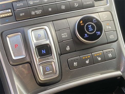 Used 2023 Hyundai Santa Fe Limited image 28