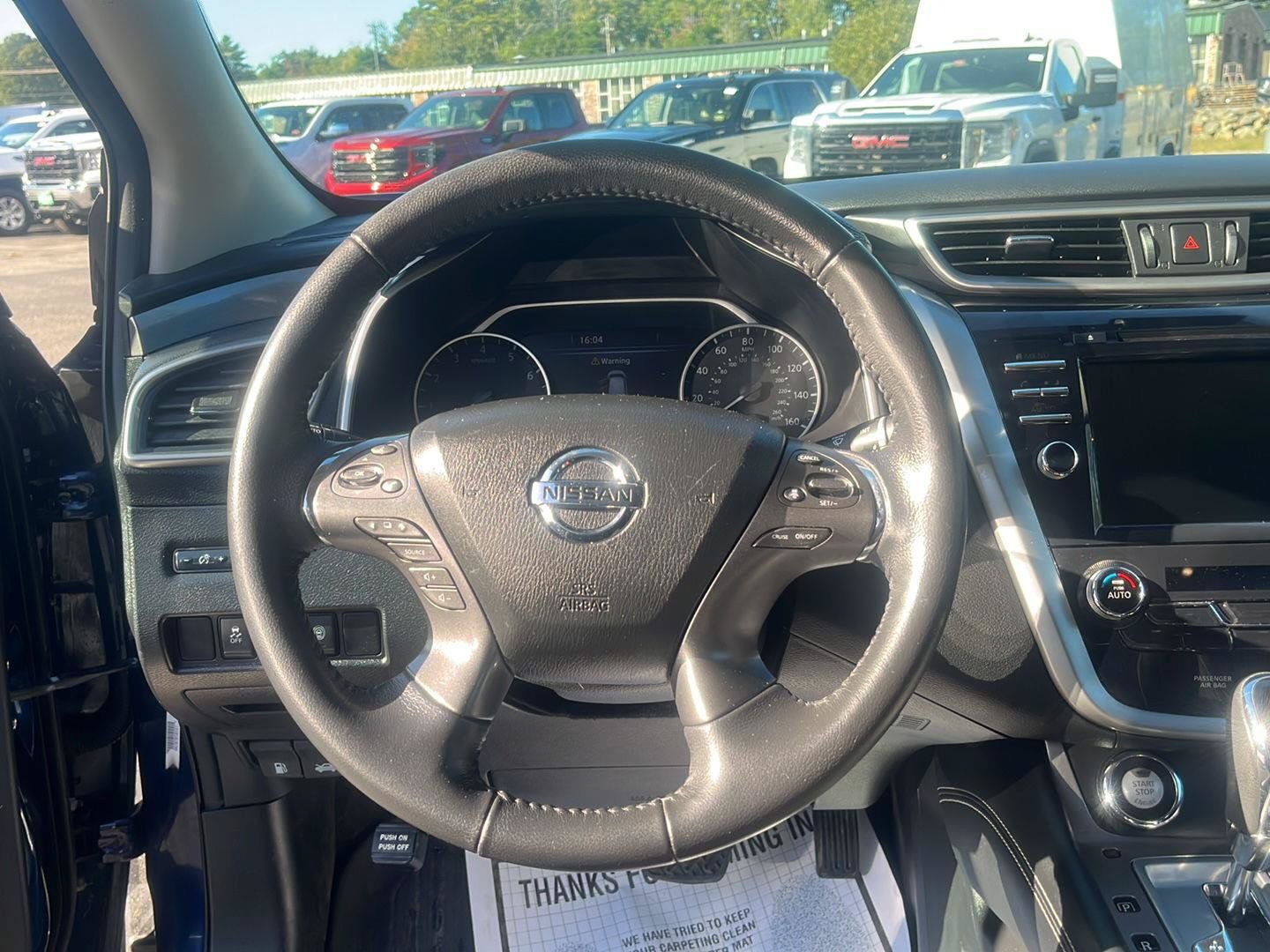 Used 2020 Nissan Murano SV AWD/4WD image 12