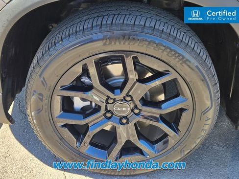 Certified 2025 Honda Pilot Touring image 12