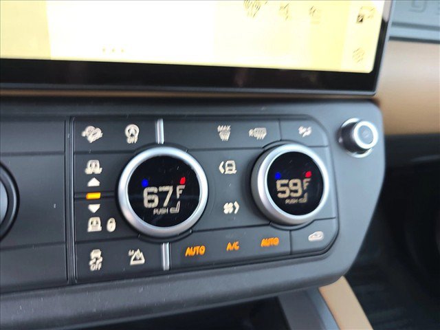 New 2026 Land Rover Defender 110 S AWD/4WD image 22