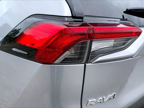 Used 2024 Toyota RAV4 XLE w/ Convenience Package AWD/4WD image 28