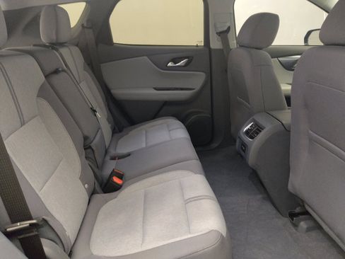 Used 2022 Chevrolet Blazer LT AWD/4WD image 19