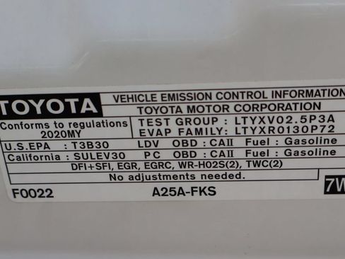 Used 2020 Toyota Camry SE FWD image 15