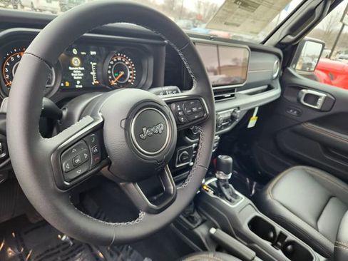 New 2026 Jeep Gladiator Sport image 12