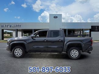 Used 2025 Toyota Tacoma SR5 RWD video 2