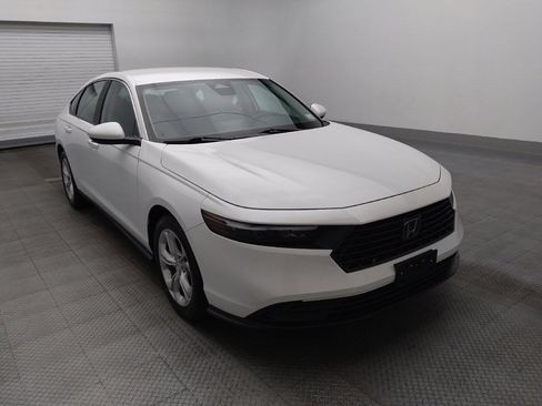 Used 2023 Honda Accord LX image 13