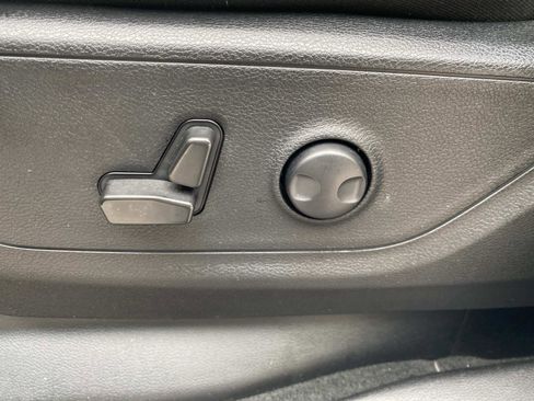 Used 2022 RAM 1500 Big Horn RWD image 24