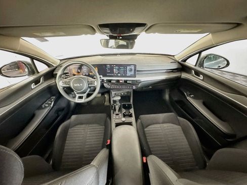 Certified 2025 Kia K5 LXS FWD image 28