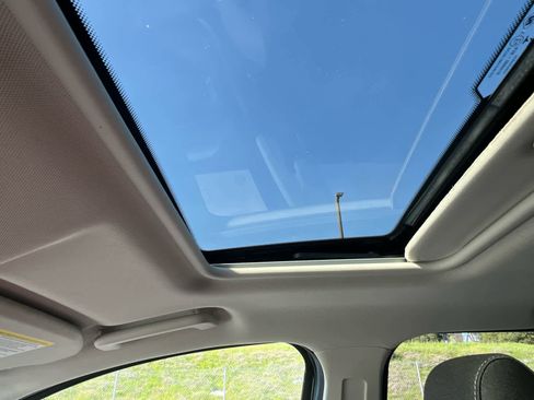 Used 2019 Ford EcoSport SE w/ SE Convenience Package image 22