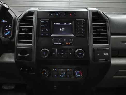 Used 2021 Ford F550 2WD Regular Cab Super Duty image 26