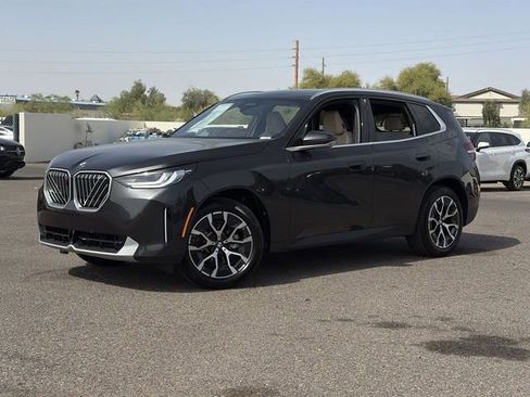 New 2026 BMW X3 xDrive30 w/ Premium Package AWD/4WD image 2