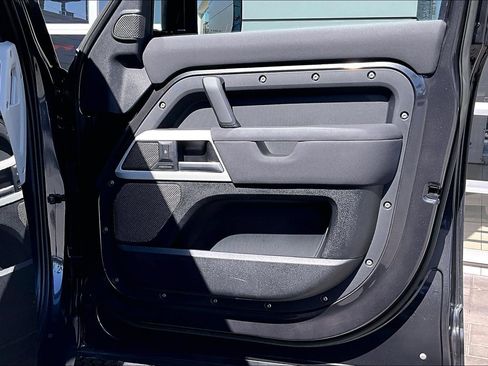 Certified 2023 Land Rover Defender 110 S AWD/4WD image 23