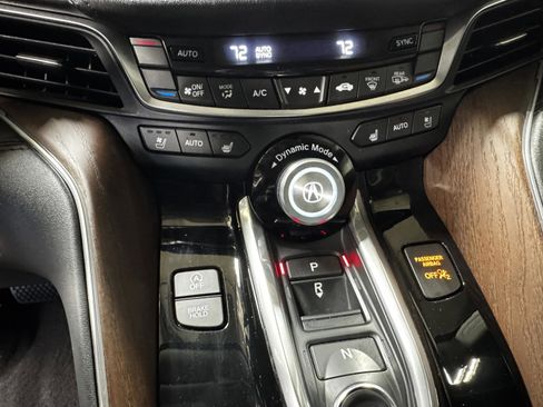 Used 2021 Acura TLX w/ Advance Package image 32