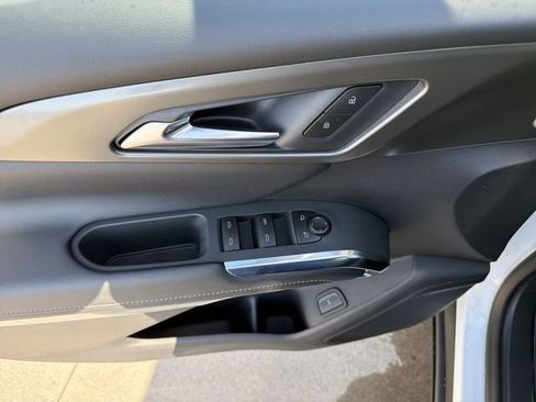 New 2026 Chevrolet Traverse LT w/ Midnight/Sport Edition image 14