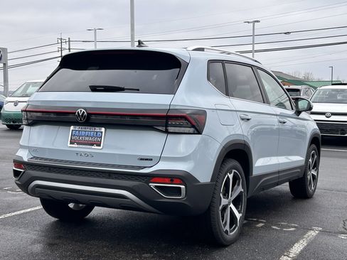 New 2026 Volkswagen Taos SEL image 7