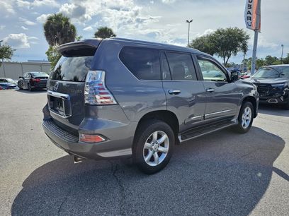 Used 2017 Lexus GX 460 w/ Navigation Package